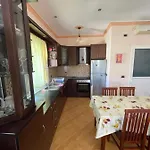 Edmond شقة كساميل