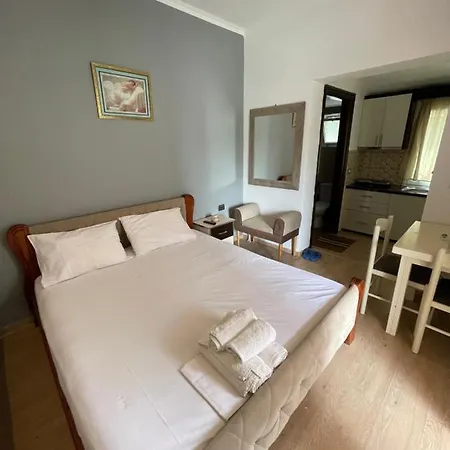 Apartment Edmond Ksamil